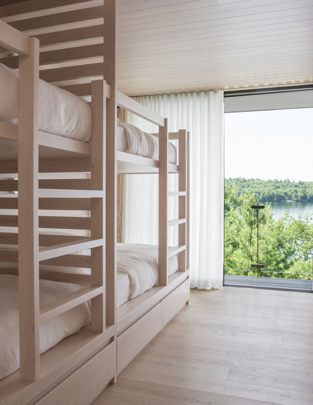 Gull Lake Cottage | Muskoka – Ashley Botten Design